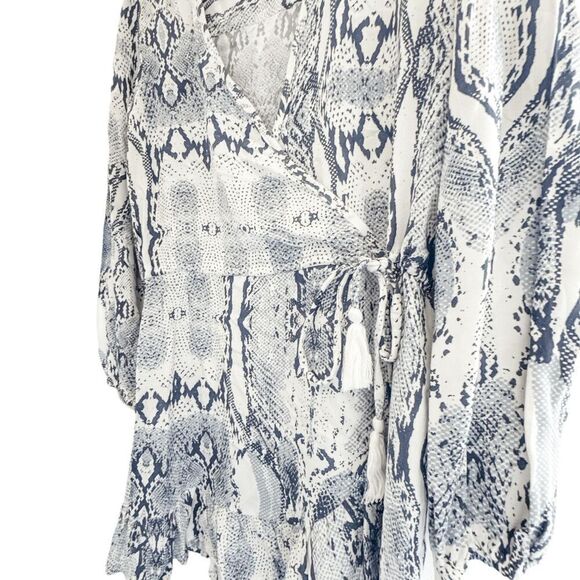 Brand New Blue Island Beach Python Print Faux Wrap dress Size XS - Picture 4 of 11